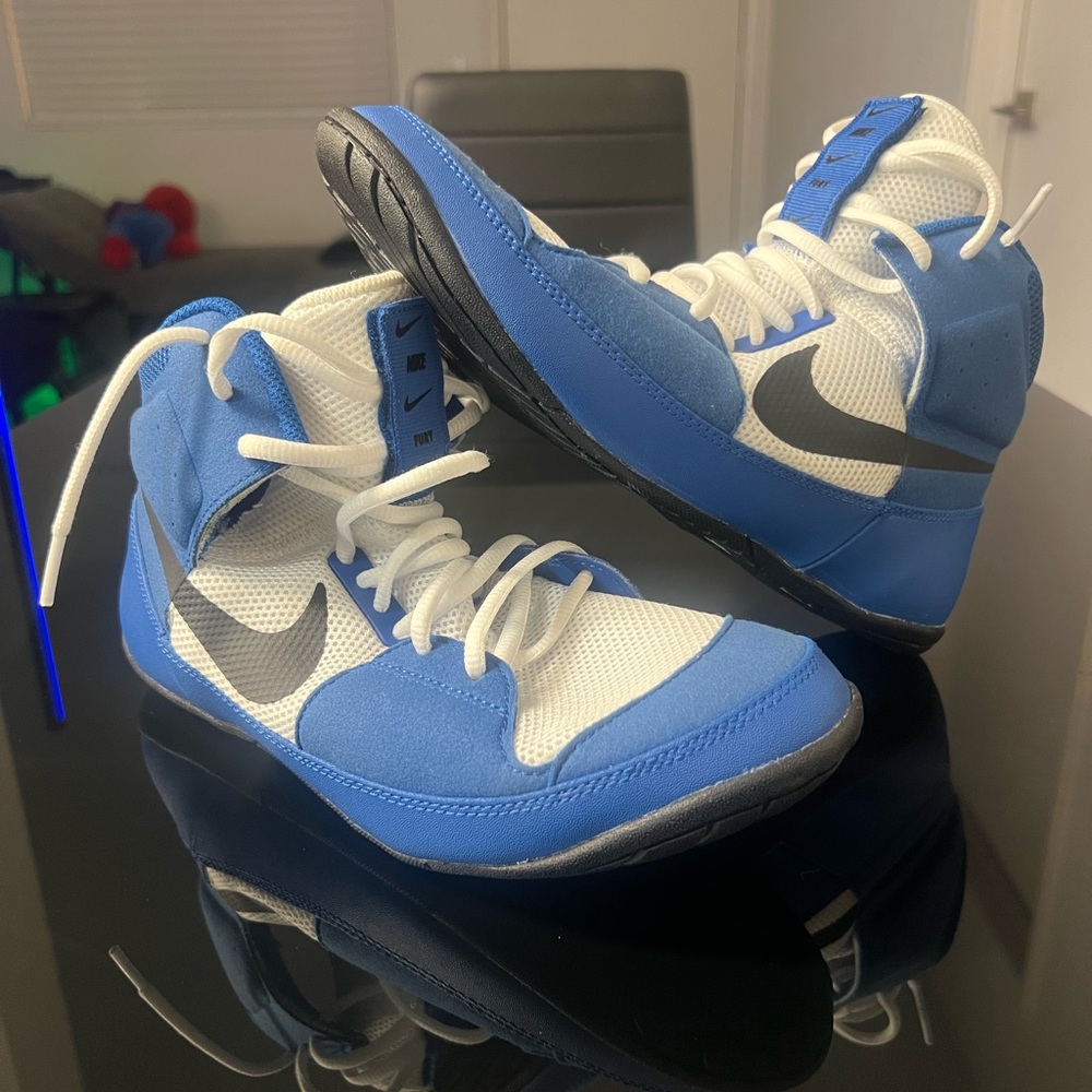 Size 8.5- Nike Fury Team Royal - AO2416-401  Wrestling MMA